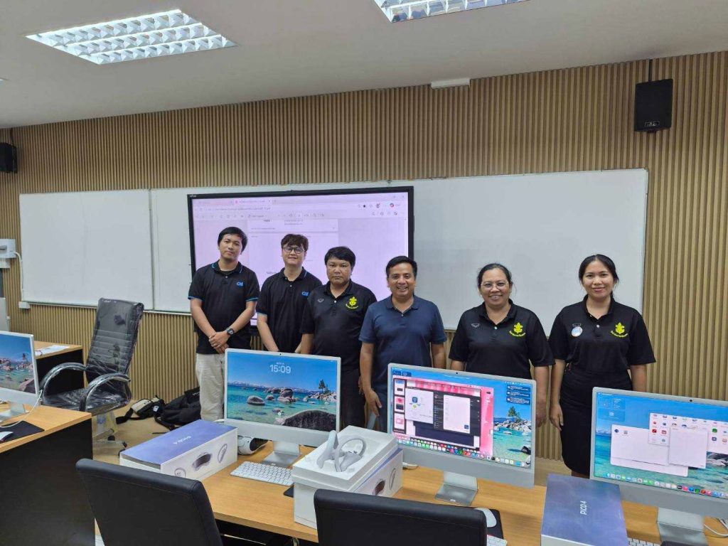 ห้องเรียนปฏิบัติการพัฒนานวัตกรรมด้วย Application บนระบบปฏิบัติการ macOS และ VR (Virtual Reality Classroom)”