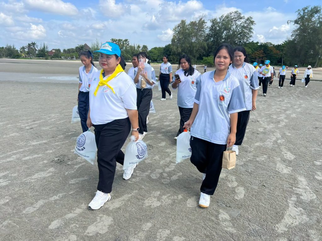 กิจกรรมจิตอาสาปลูกต้นไม้เฉลิมพระเกียรติพระบาทสมเด็จพระเจ้าอยู่หัว