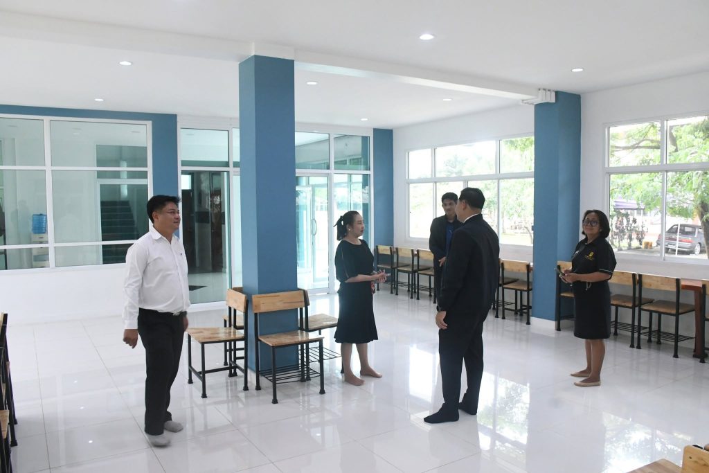 ตรวจเยี่ยมอาคารสถานที่และห้องปฏิบัติการ วิทยาลัยการอาชีพแกลง