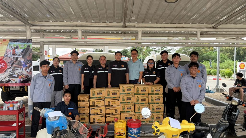 Fixit จิตอาสา ซ่อมสร้างเพื่อชุมชน ช่วยเหลือผู้ประสบอุทกภัย Day 1