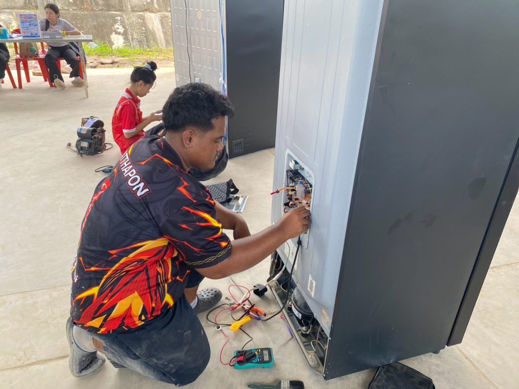 Fixit จิตอาสา ซ่อมสร้างเพื่อชุมชน ช่วยเหลือผู้ประสบอุทกภัย อำเภอแกลง อำเภอเขาชะเมา และอำเภอวังจันทร์ จังหวัดระยอง | สรุปผล 6 วัน